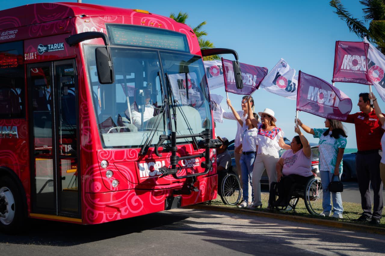Mara Lezama inaugura MOBI Chetumal con autobuses eléctricos TARUK