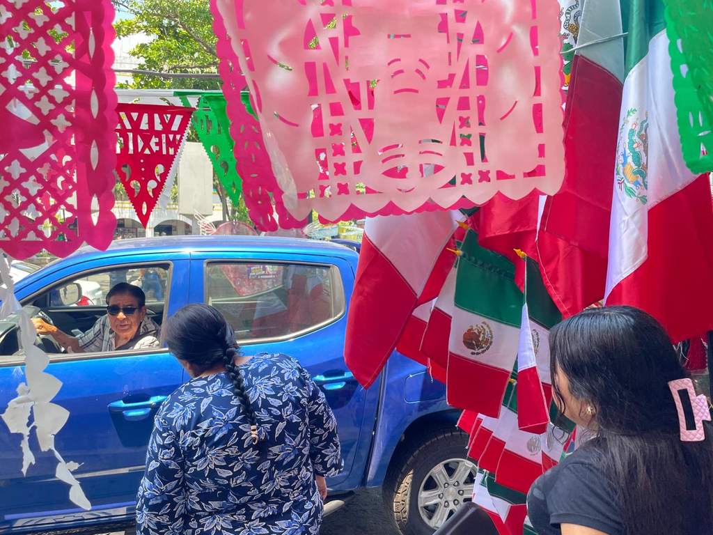 Bajas ventas y competencia china en Villahermosa