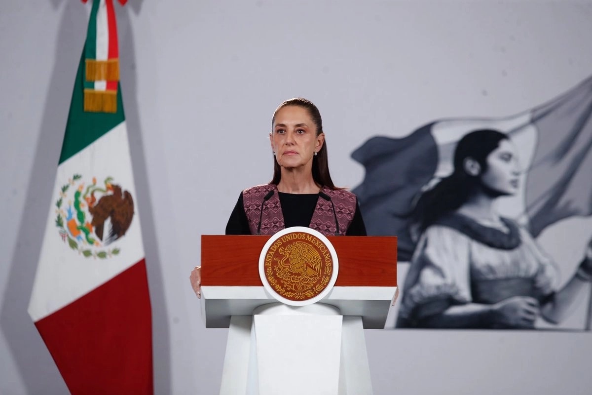 Sheinbaum pide al INE limitar propaganda en redes sociales