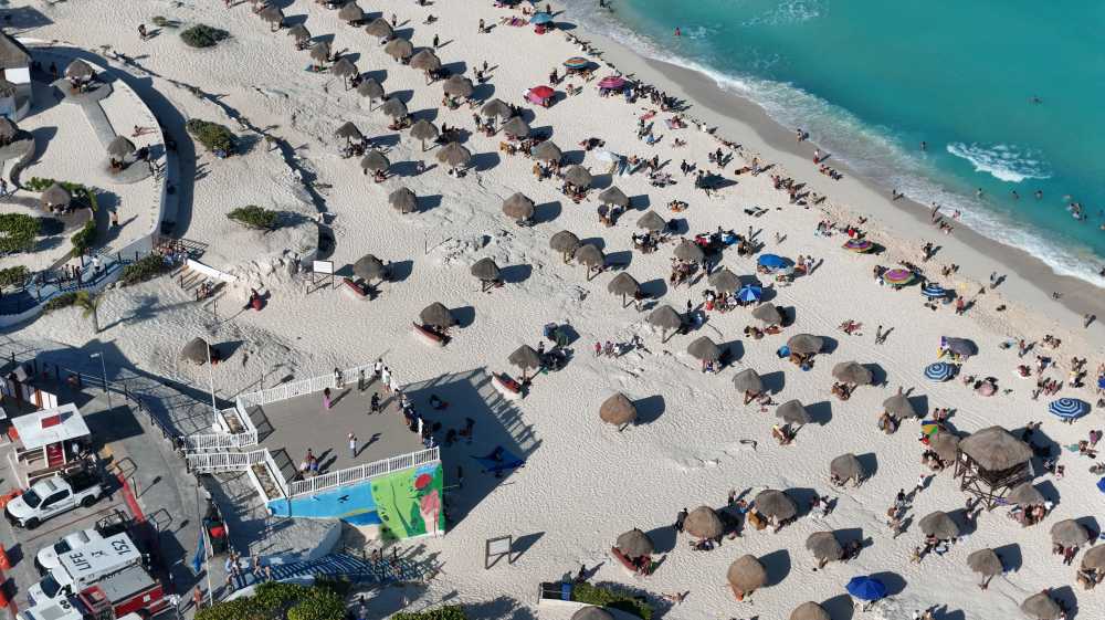 Disminuye turismo internacional que pernocta en México: INEGI