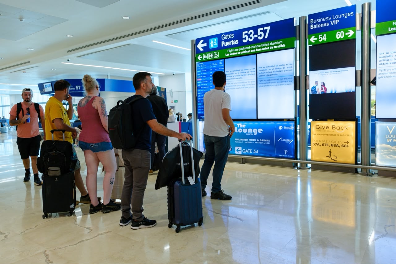 Mara Lezama anuncia 10 nuevas rutas aéreas para Cancún