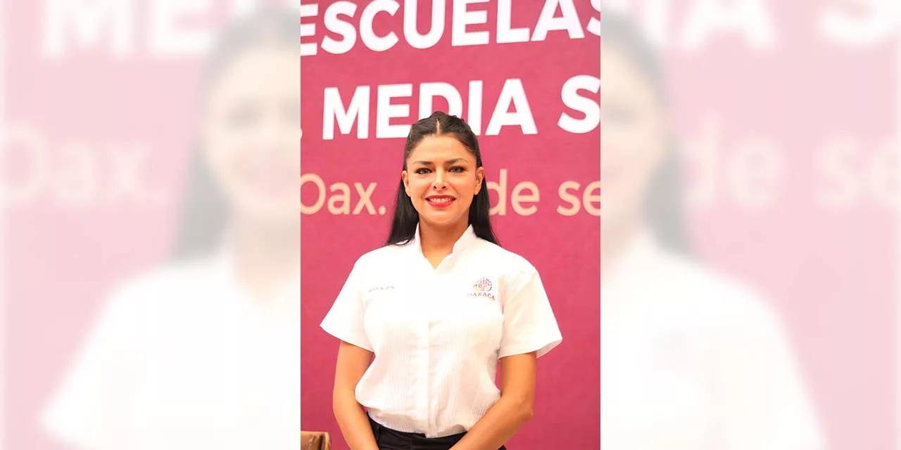 Salomón Jara nombra a Fernanda Chávez encargada del IEEPO