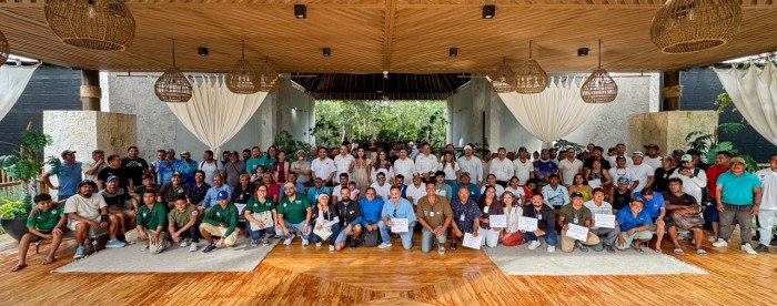Lezama entrega 195 credenciales en el Parque del Jaguar